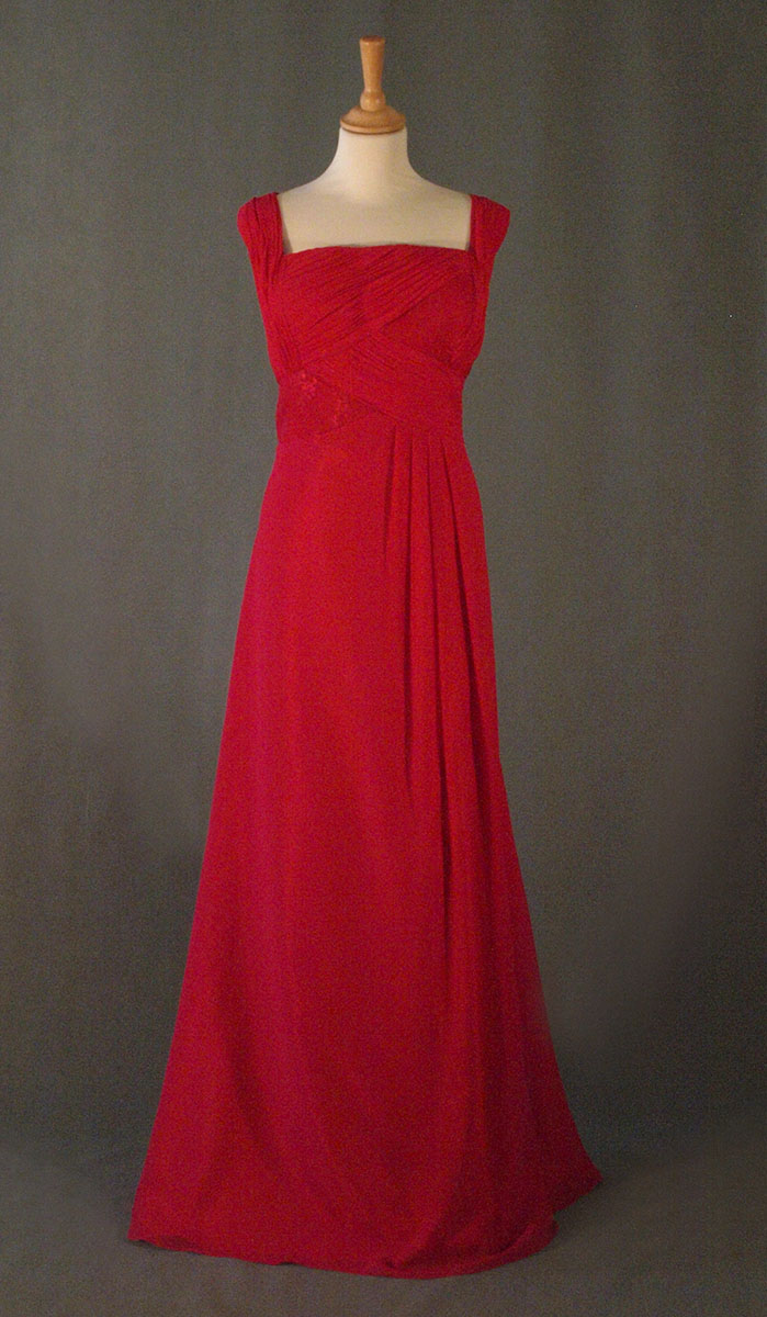 Robe de Coeur - Robe de soirée - robe de cérémonie- robe de demoiselle d’honneur - Albi - Tarn - robe neuve - petit budget - destockage magasin